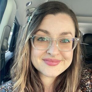 Meet your Posher, Shayna